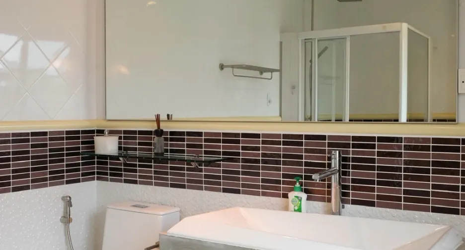 Villa en venta de 6 habitaciones en Bang Lamung, Chonburi