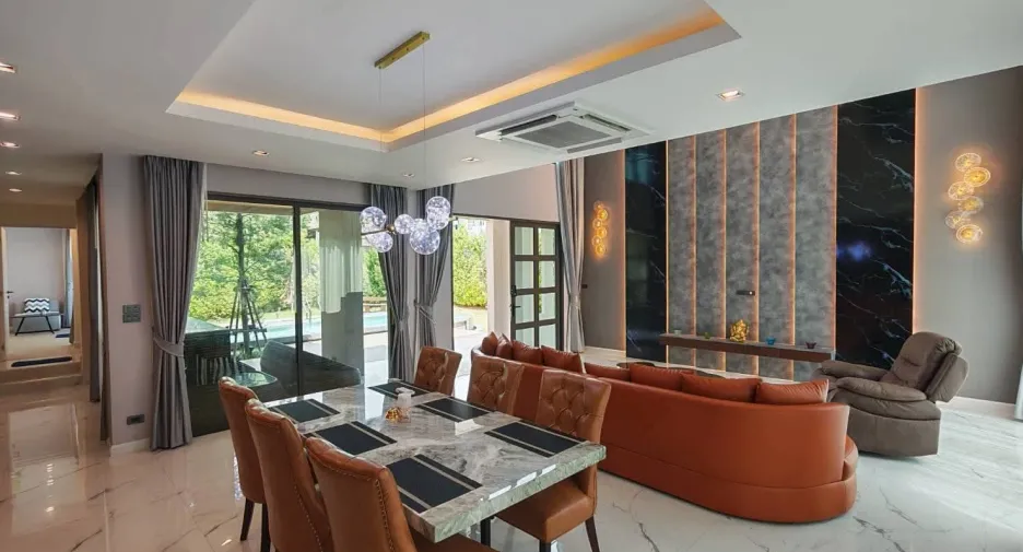 出租 5 卧室 别墅 在 Bang Lamung, Chon Buri