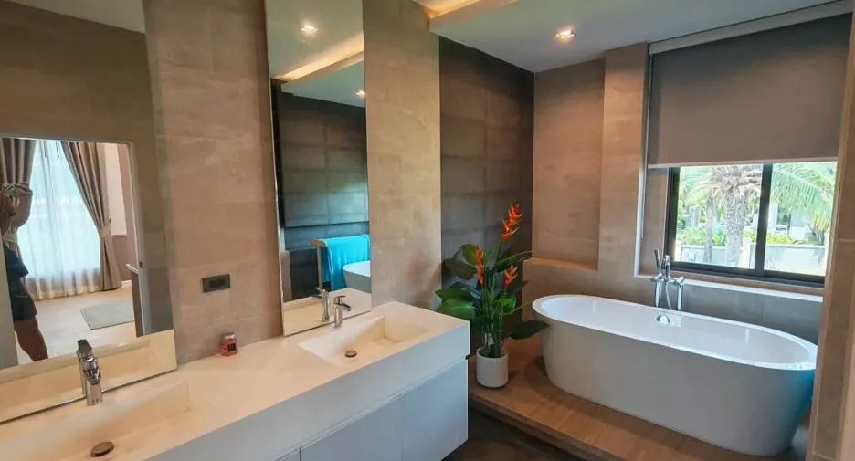 出租 5 卧室 别墅 在 Bang Lamung, Chon Buri