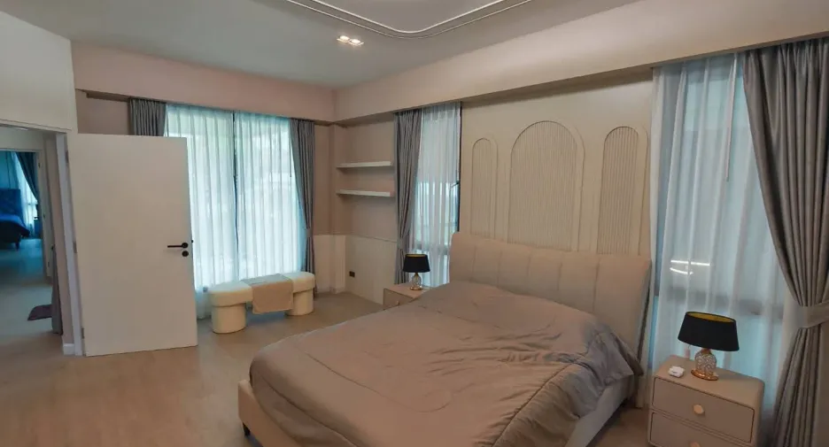 出租 5 卧室 别墅 在 Bang Lamung, Chon Buri