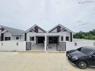 À vendre 2 chambres maison à Bang Lamung, Chonburi