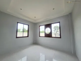 À vendre 2 chambres maison à Bang Lamung, Chonburi