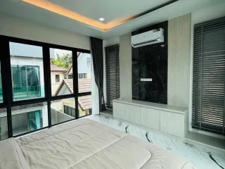 À vendre 3 chambres villa à Bang Lamung, Chonburi