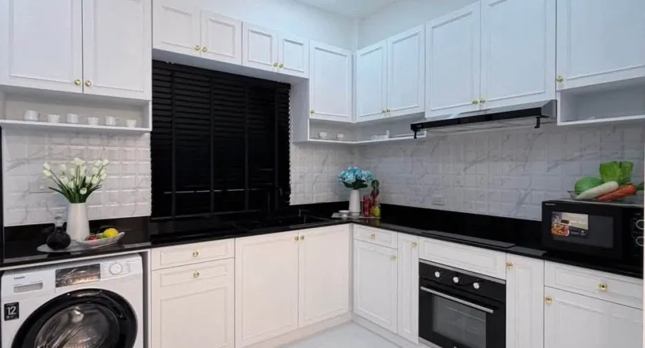 Villa en venta de 3 habitaciones en Bang Lamung, Chonburi