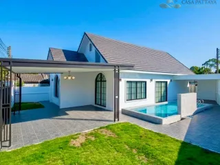 Villa en venta de 3 habitaciones en Bang Lamung, Chonburi