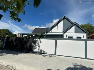 Villa en venta de 3 habitaciones en Bang Lamung, Chonburi