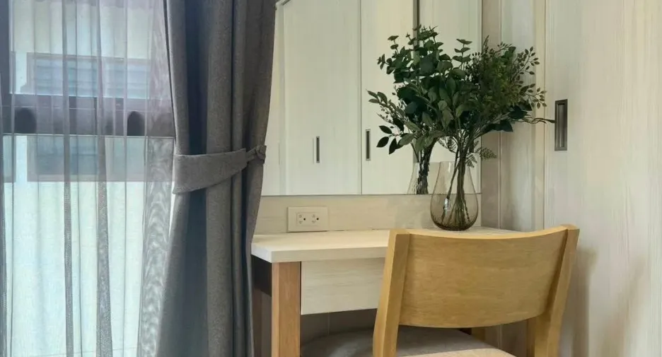 For rent 1 bed condo in Watthana, Bangkok