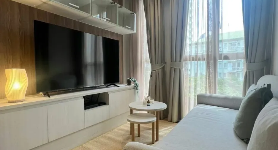 For rent 1 bed condo in Watthana, Bangkok