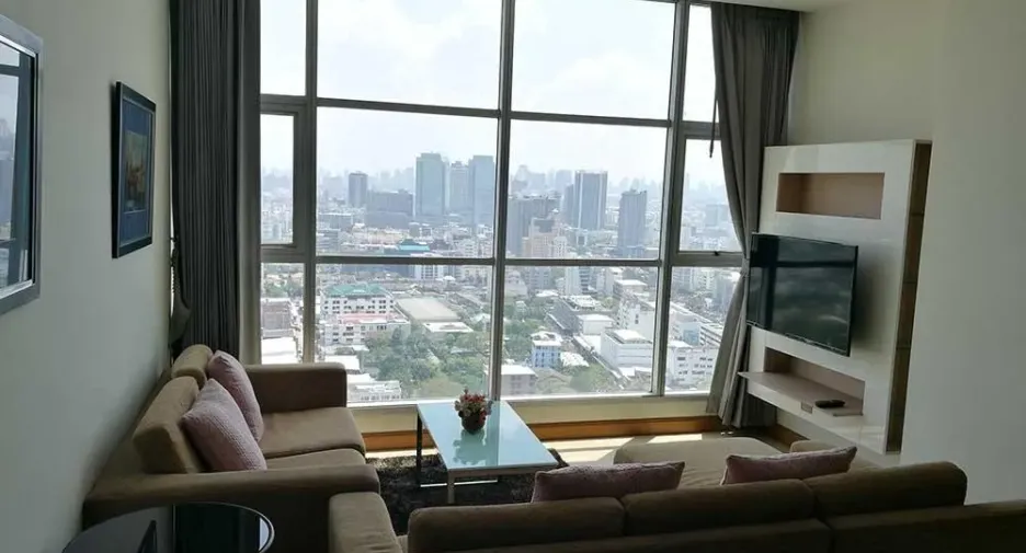 Wohnung zur Miete mit 2 Zimmer in Huai Khwang, Bangkok