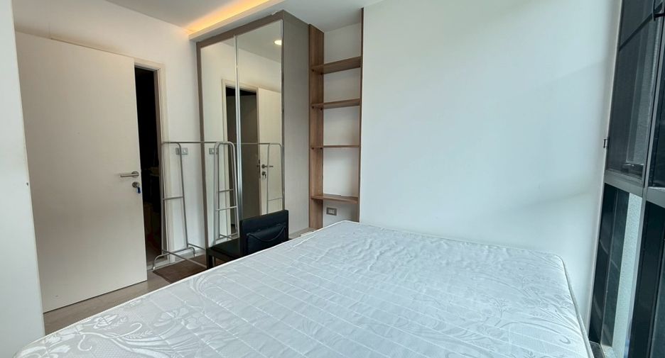 Condo en alquiler de 2 habitaciones en Khlong Toei, Bangkok