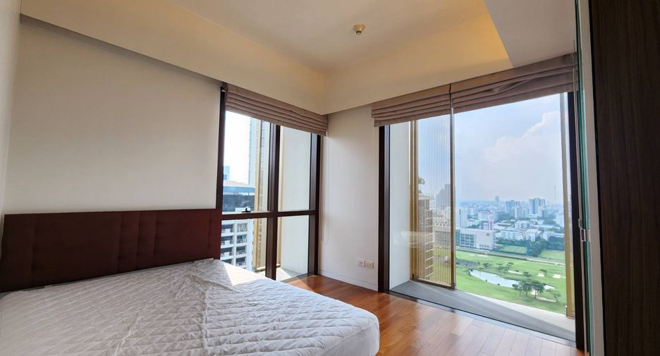 À louer 2 chambres condo à Pathum Wan, Bangkok