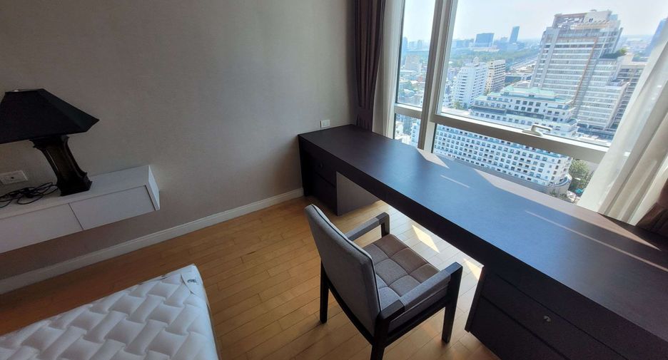 Аренда 2 спальни кондо в Патхум Щан, Бангкок
