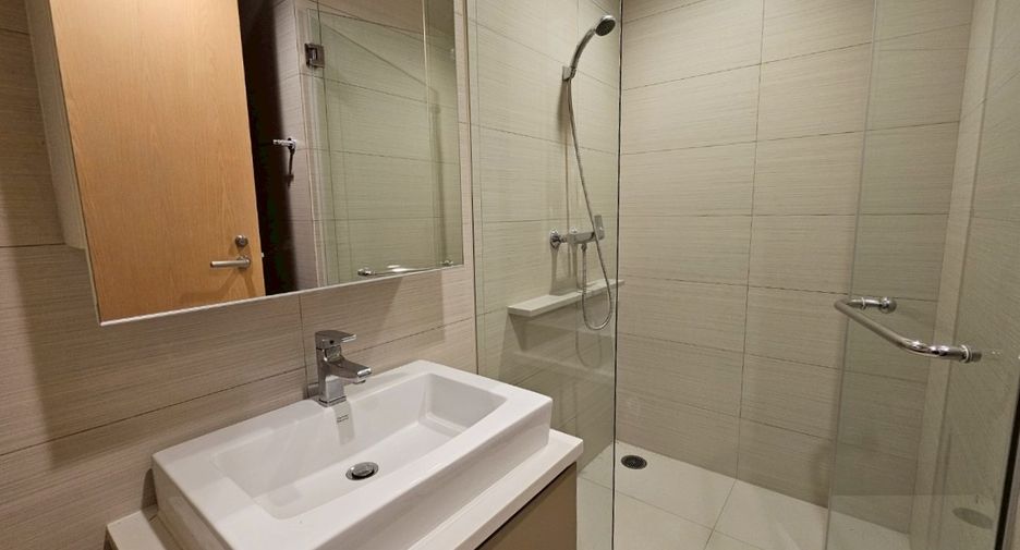 Condo en alquiler de 2 habitaciones 