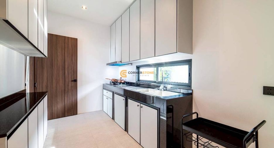 Haus zum Kauf mit 5 Zimmer in Bang Lamung, Chonburi