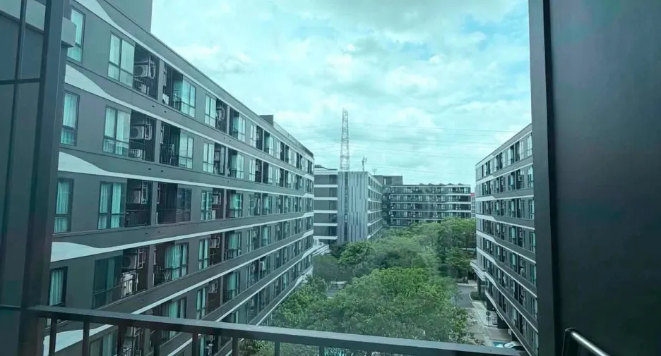 Wohnung zur Miete mit 1 Zimmer in Khlong Luang, Pathum Thani