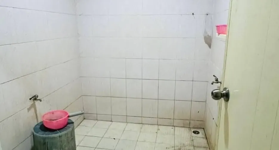 Casa adosada en venta de 1 habitaciones en Mueang Rayong, Rayong