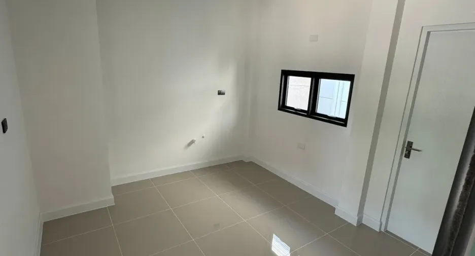 Haus zur Miete mit 3 Zimmer in Lam Luk Ka, Pathum Thani