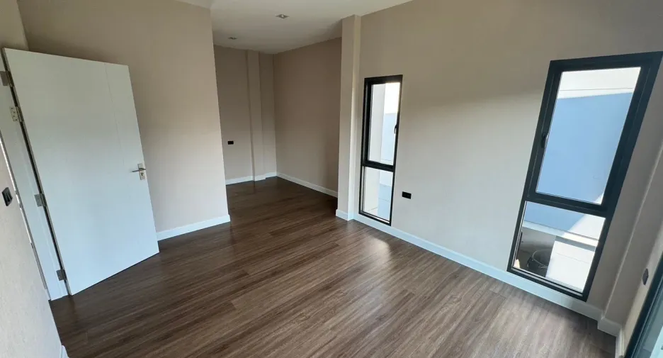 Haus zur Miete mit 3 Zimmer in Lam Luk Ka, Pathum Thani