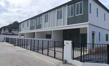 For sale 3 bedrooms townhouse in Thanyaburi, Pathum Thani