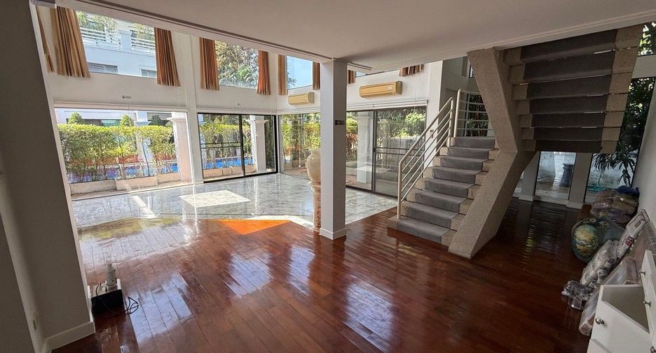 Casa en alquiler de 3 habitaciones en Khan Na Yao, Bangkok