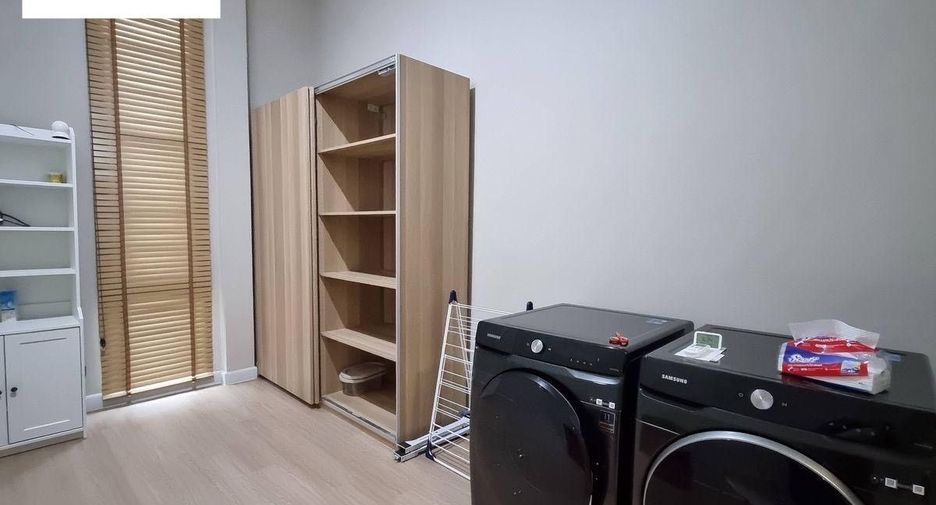 For rent 4 bedrooms house in Chatuchak, Bangkok