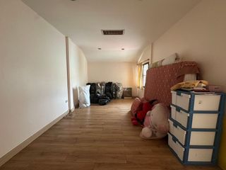 Haus zum Kauf und zur Miete mit 3 Zimmer in Min Buri, Bangkok