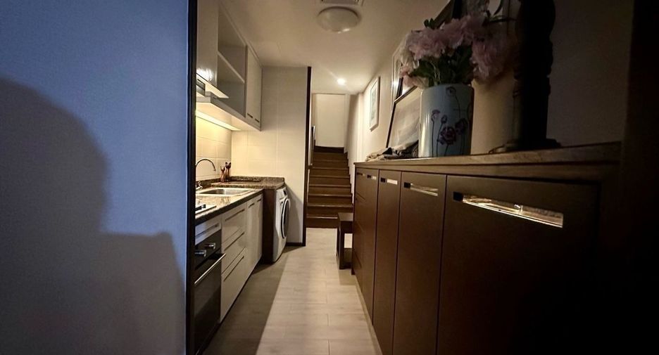 Condo en alquiler de 2 habitaciones 
