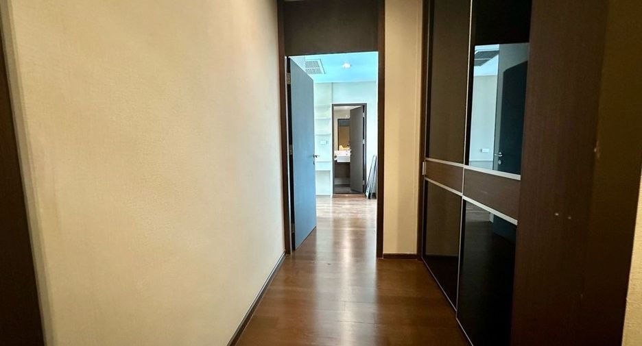 Condo en alquiler de 2 habitaciones 