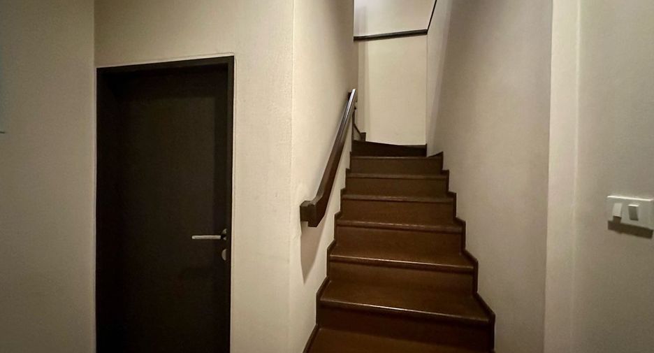 Condo en alquiler de 2 habitaciones 