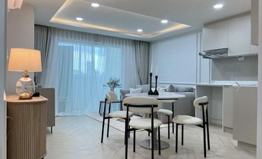 For sale 2 bedrooms condo in Huai Khwang, Bangkok