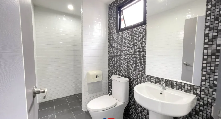 For sale 1 Beds house in Phutthamonthon, Nakhon Pathom