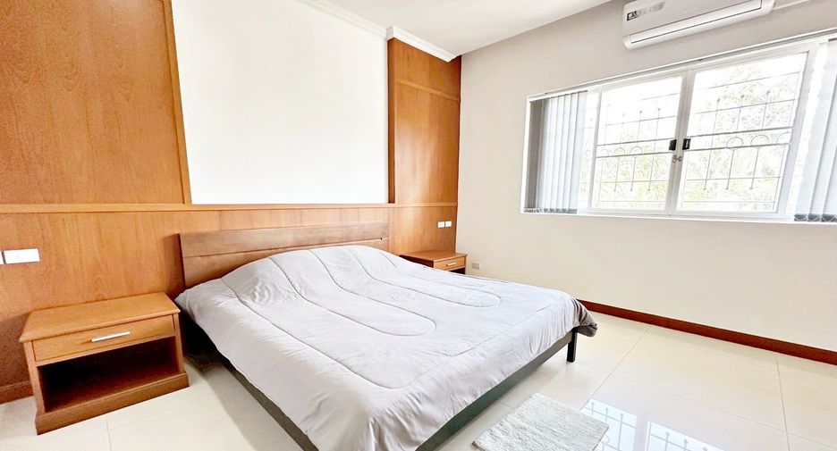 Villa en venta de 6 habitaciones en Bang Lamung, Chonburi