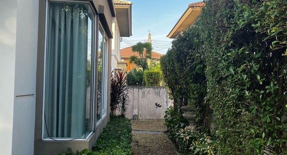 For rent 3 bedrooms house 