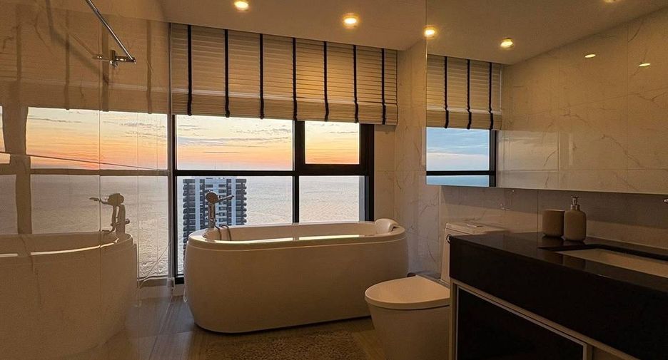 For sale 2 bedrooms condo in Bang Lamung, Chonburi