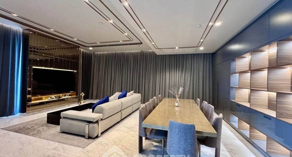 À vendre 3 chambres condo à Watthana, Bangkok