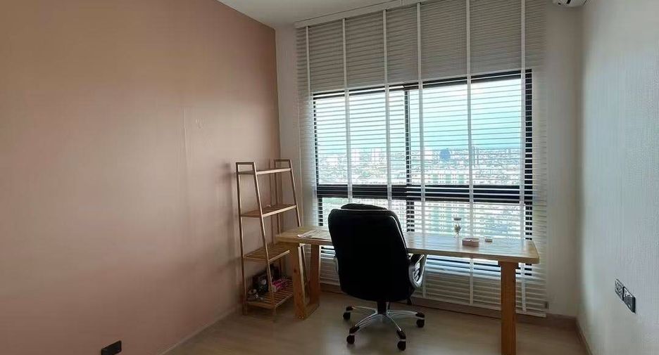 For rent 2 bedrooms condo in Thon Buri, Bangkok
