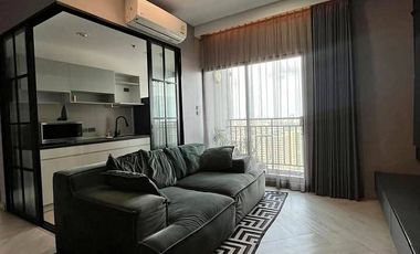 For rent 2 bedrooms condo in Thon Buri, Bangkok