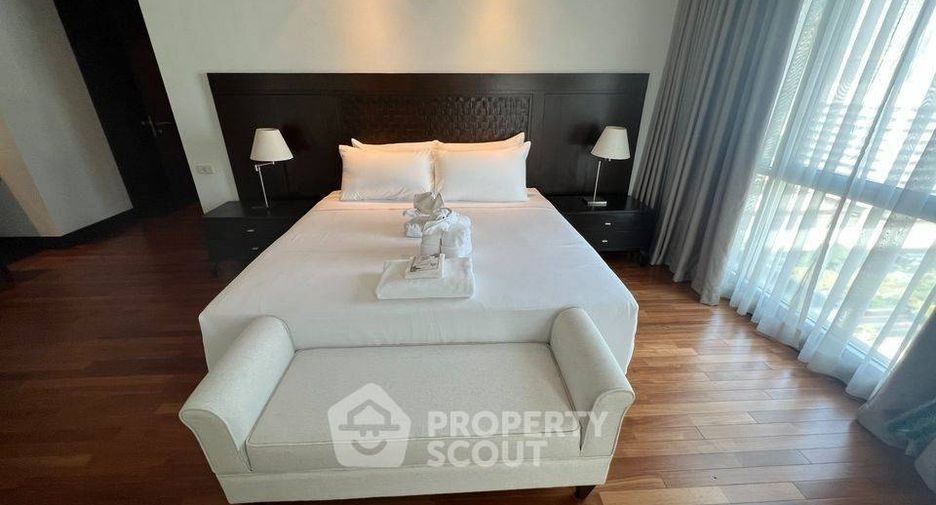 Wohnung zur Miete mit 4 Zimmer in Pathum Wan, Bangkok