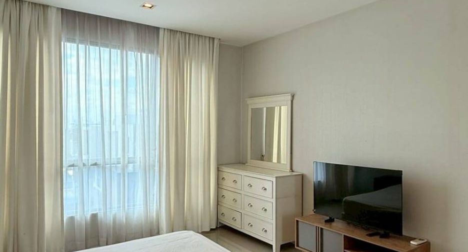 For rent and for sale 2 bedrooms condo in Phra Khanong, Bangkok