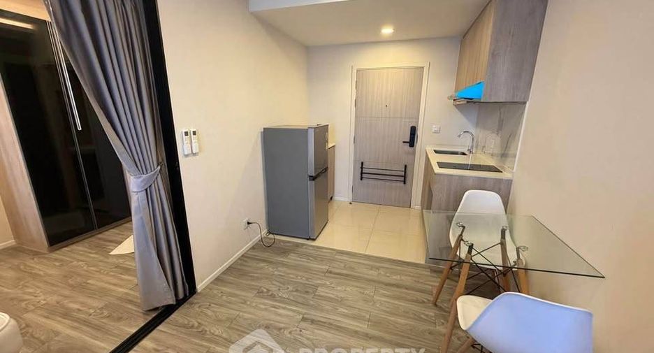 For rent 2 bedrooms condo 