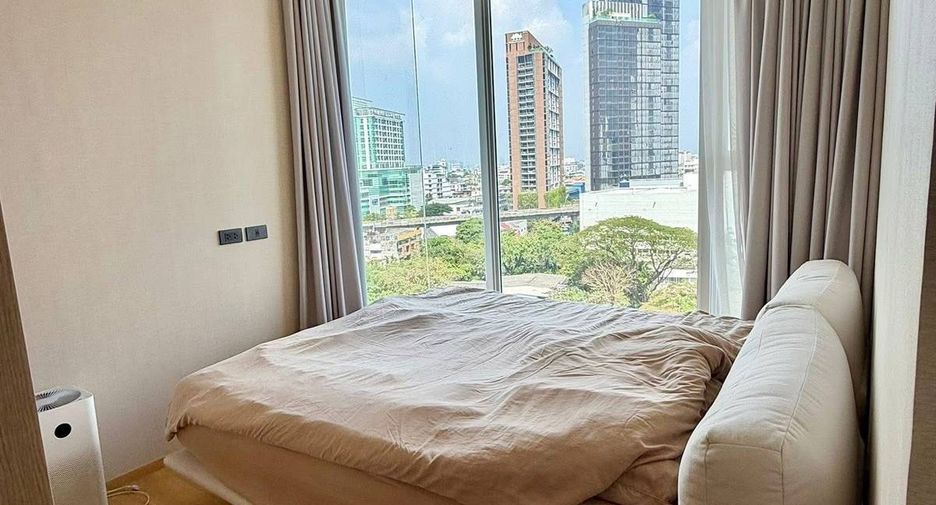 For sale 2 bedrooms condo in Khlong Toei, Bangkok