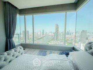 For sale 3 bedrooms condo in Bang Kho Laem, Bangkok