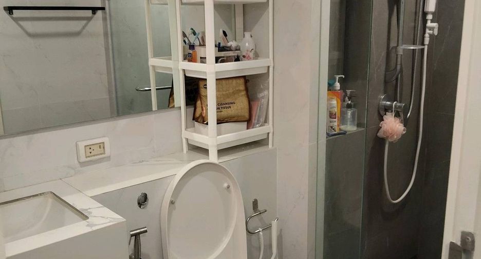 Condo en venta de 1 habitaciones en Bang Kapi, Bangkok