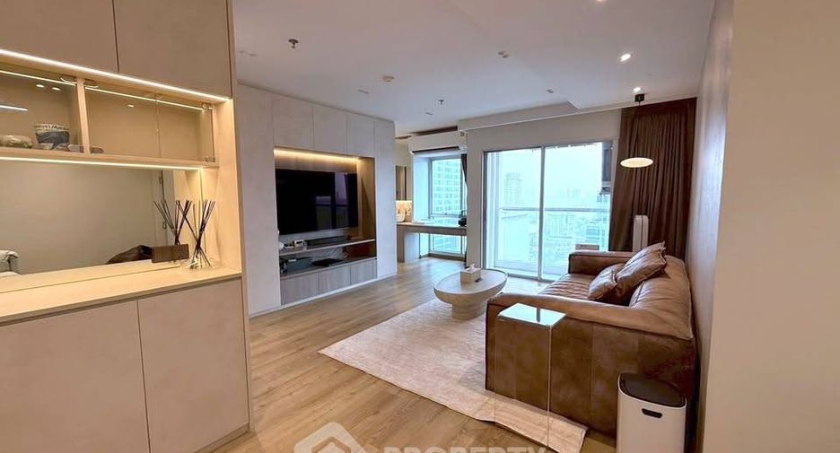 For sale 2 ベッドルーム condo in Sathon, Bangkok
