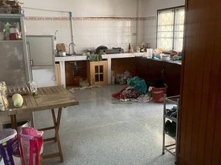 出售 4 卧室 联排别墅 在 Mueang Chon Buri, Chon Buri