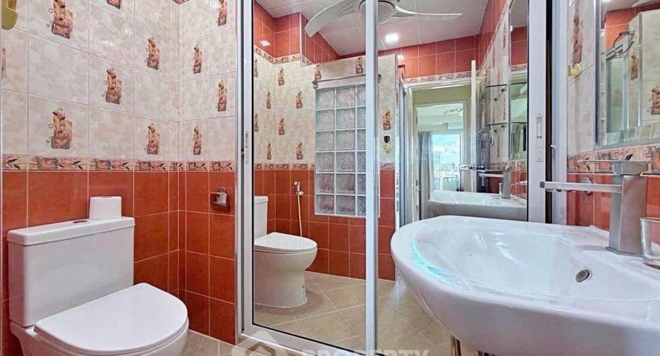 For sale 2 bedrooms condo in Bang Lamung, Chonburi