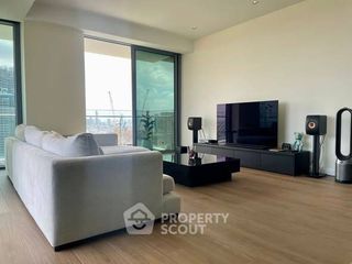 For sale 2 bedrooms condo in Yan Nawa, Bangkok