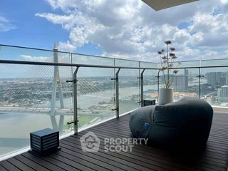 For sale 2 bedrooms condo in Yan Nawa, Bangkok