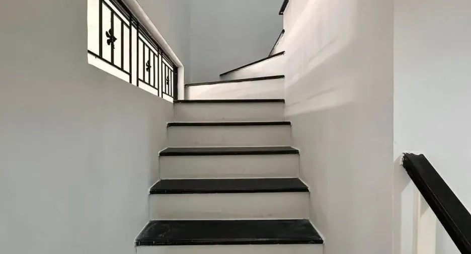 出租 3 卧室 联排别墅 在 Bang Sao Thong, Samut Prakan
