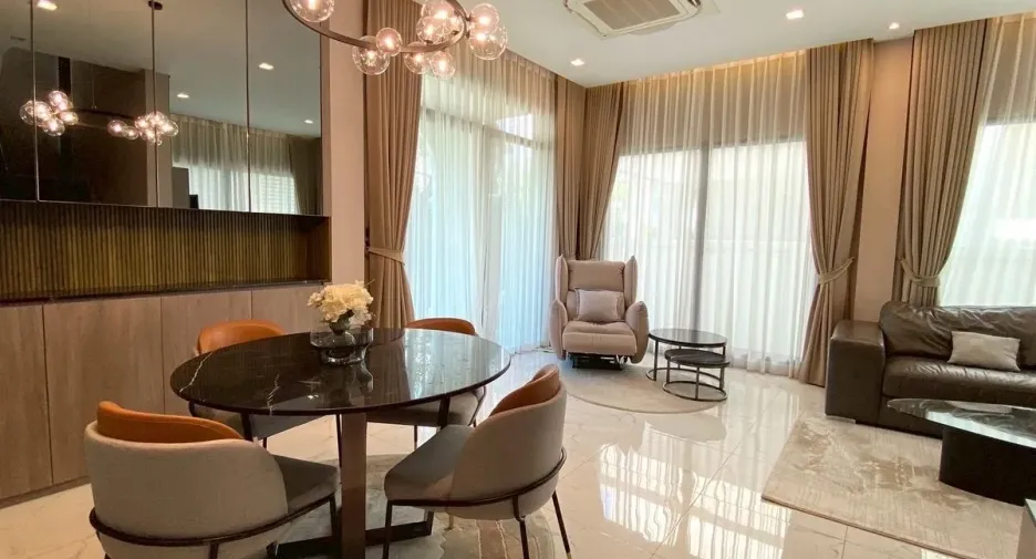 出租 3 卧室 独立屋 在 Bang Phli, Samut Prakan